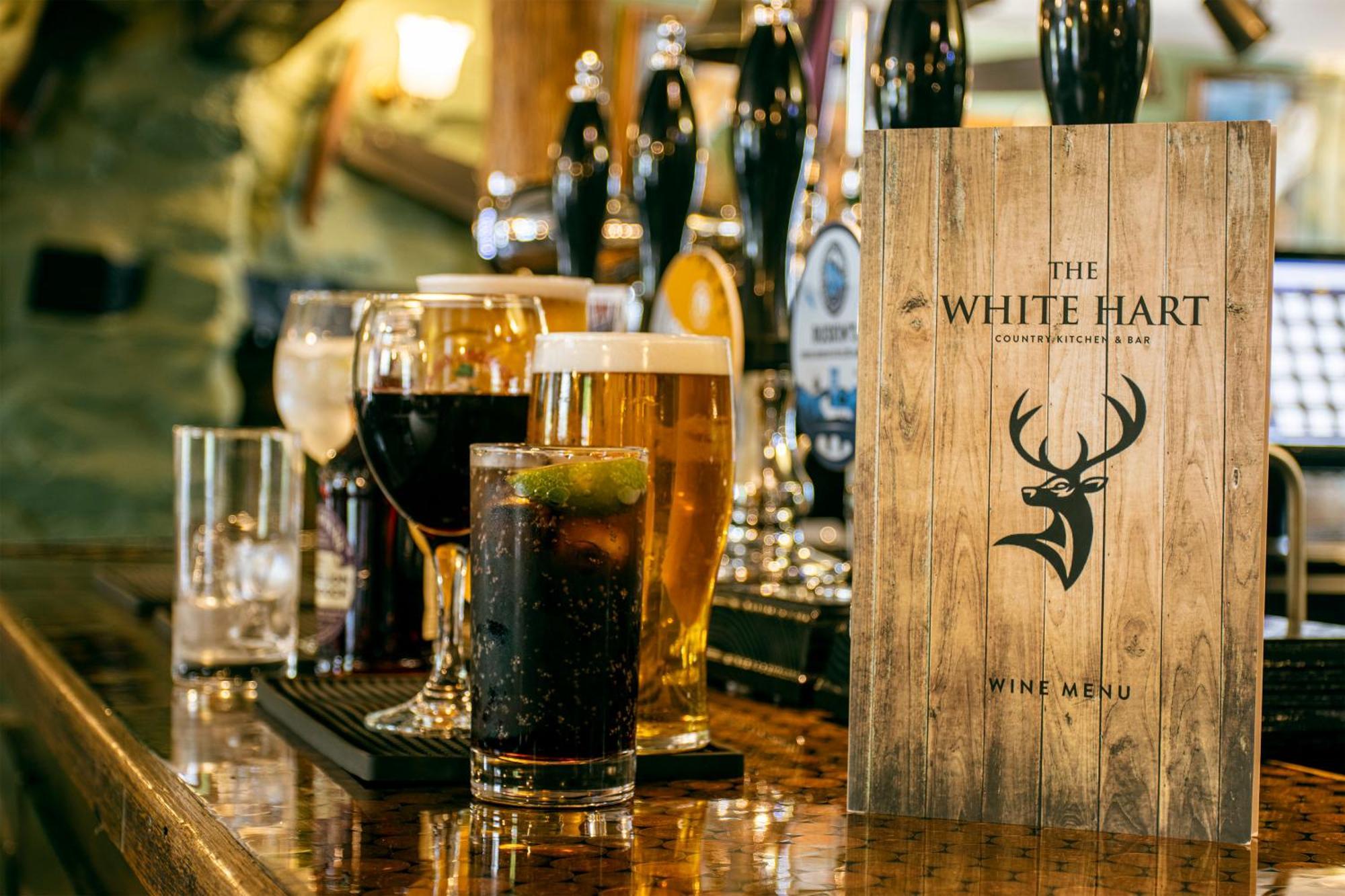 White Hart Inn Bouth ภายนอก รูปภาพ