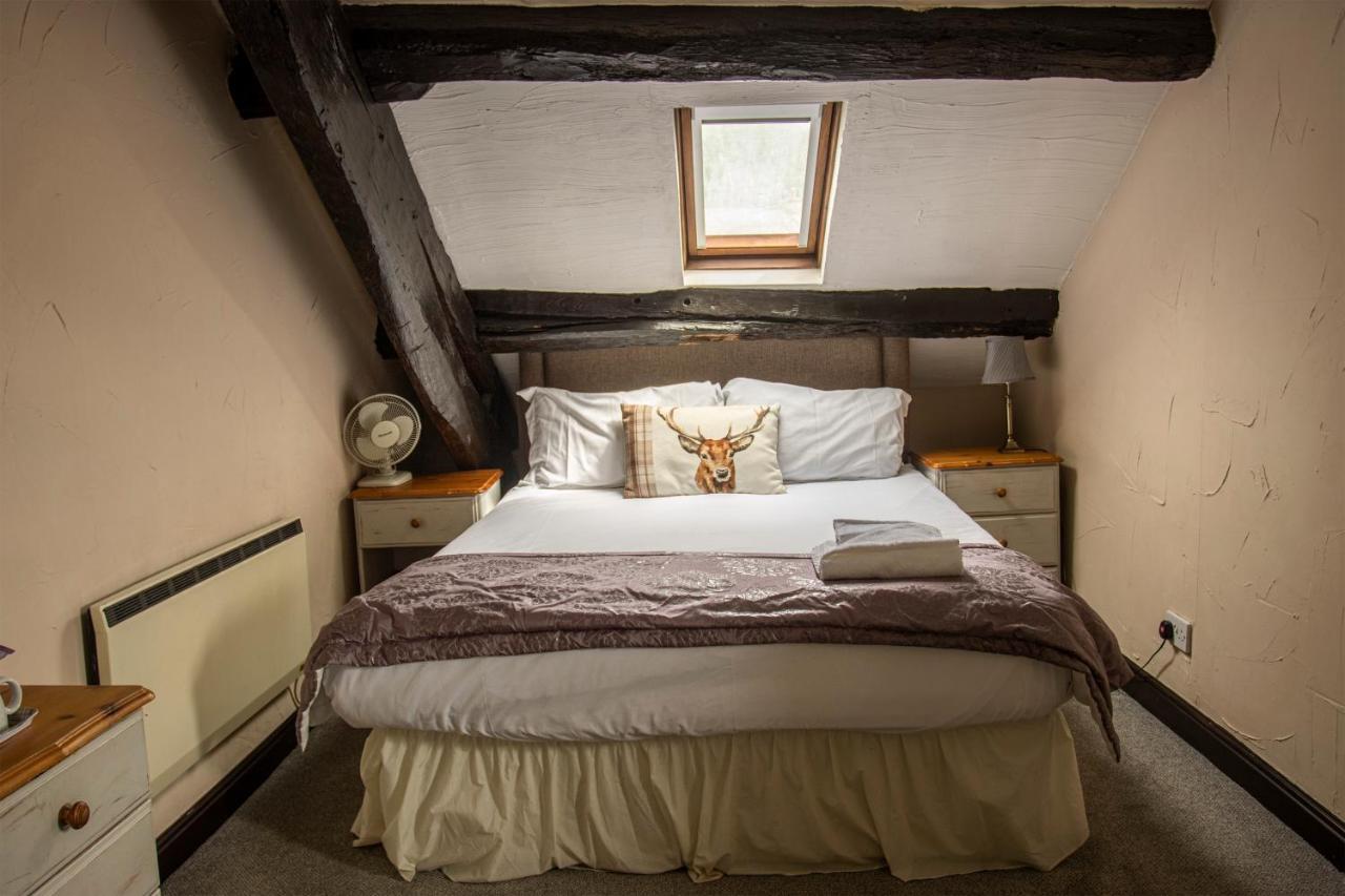 White Hart Inn Bouth ภายนอก รูปภาพ