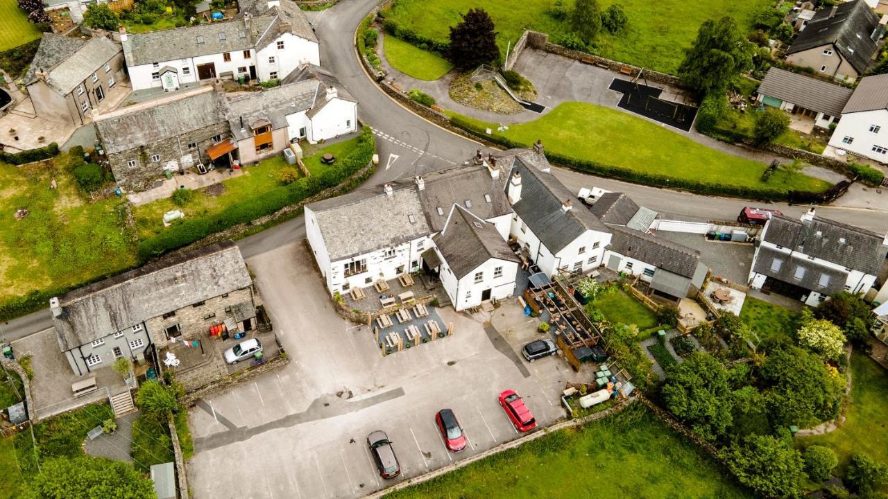 White Hart Inn Bouth ภายนอก รูปภาพ