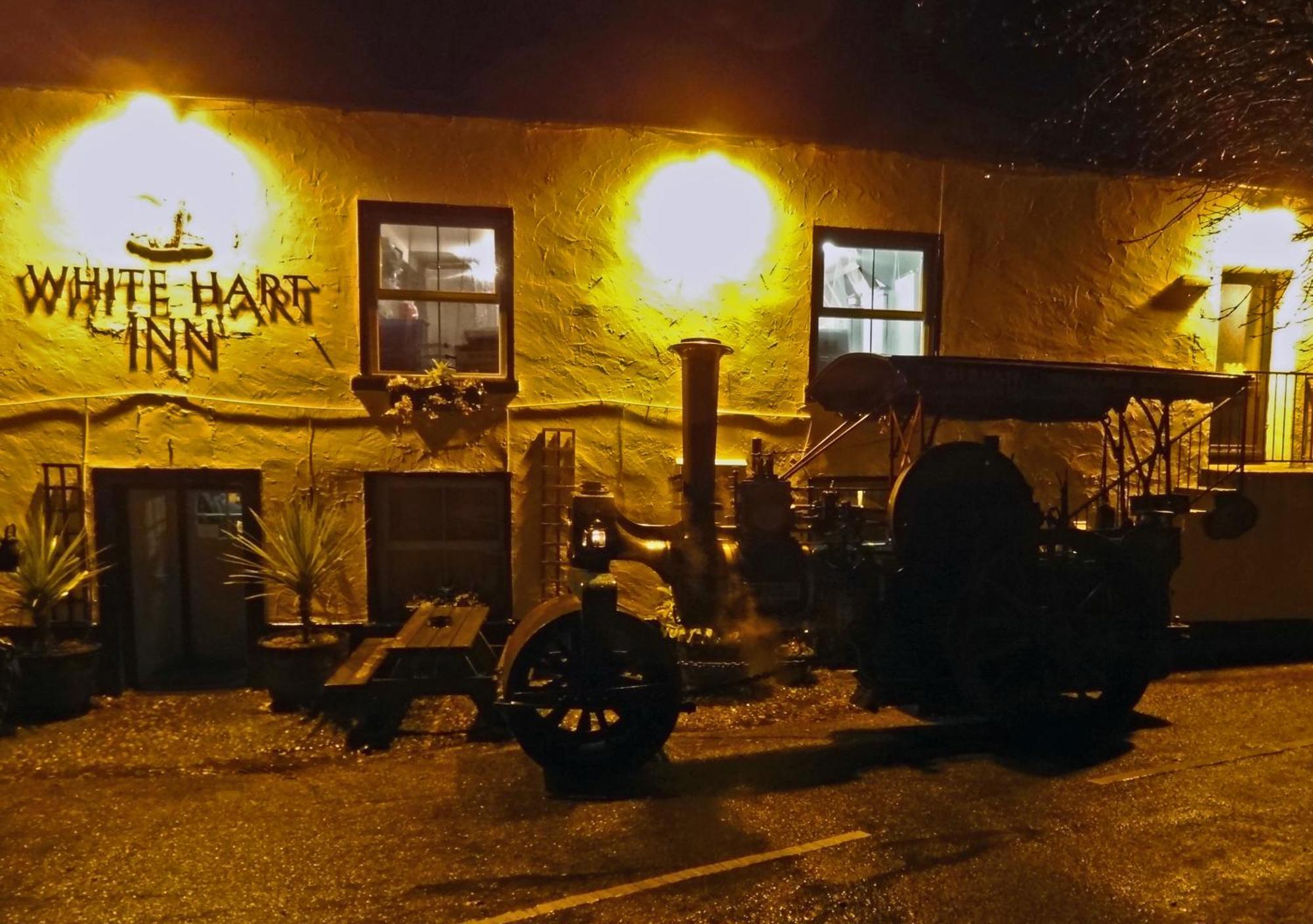 White Hart Inn Bouth ภายนอก รูปภาพ